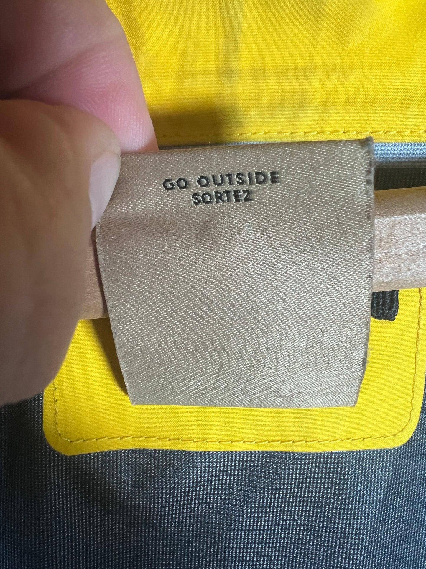 Adult XL - Nike ACG Gore-Tex Waterproof Full-Zip Jacket